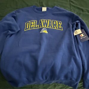 Champion University of Delaware sweatshirt NWT